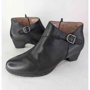 Dansko Darbie Black Leather Ankle Zippered Low Heel Boots EU 41 US 10.5 11